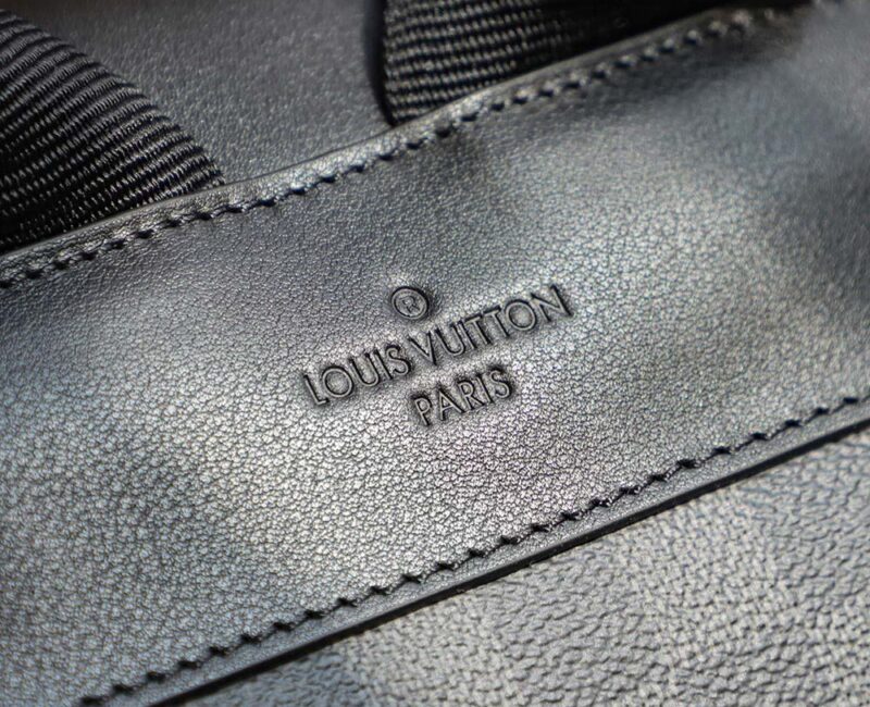 Balo LV Utility Backpack Damier Graphite Canvas Black