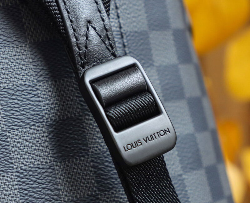 Balo LV Utility Backpack Damier Graphite Canvas Black
