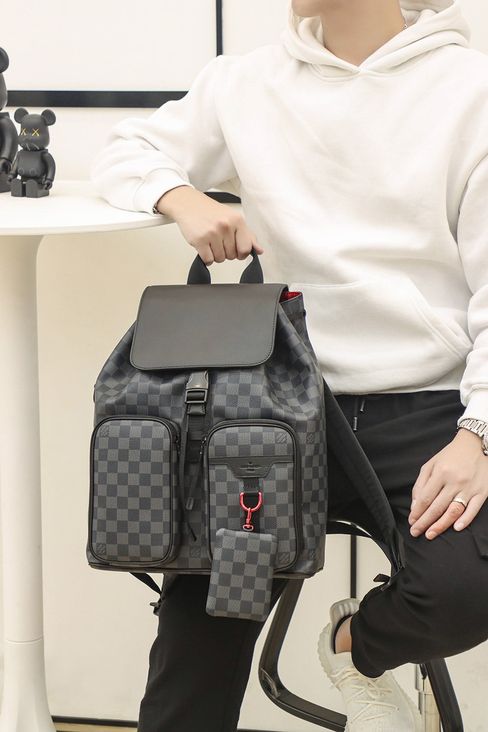Balo LV Utility Backpack Damier Graphite Canvas Black