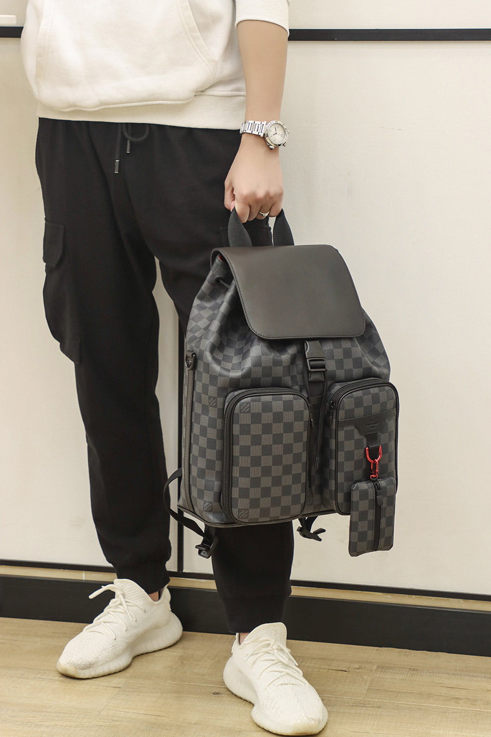 Balo LV Utility Backpack Damier Graphite Canvas Black