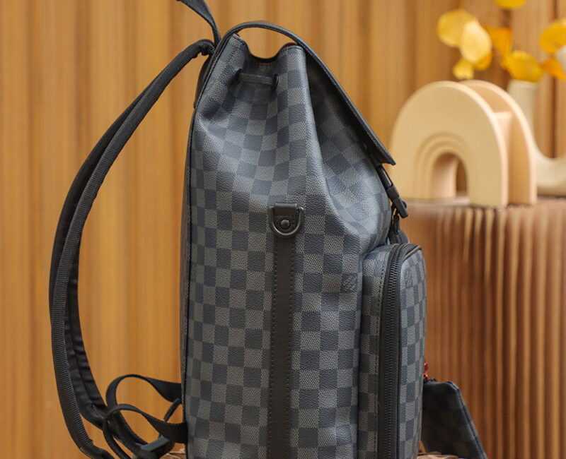 Balo LV Utility Backpack Damier Graphite Canvas Black
