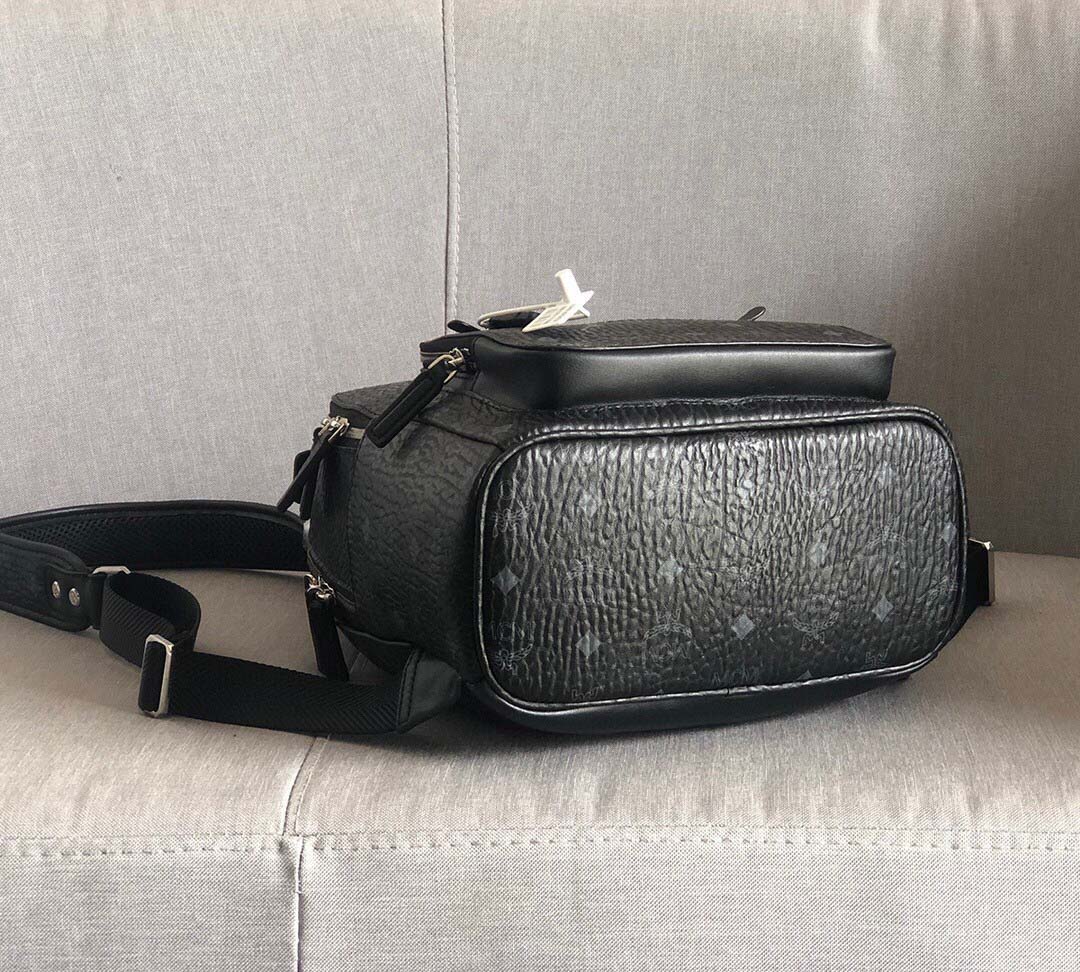 Balo MCM Stark Side Studs in Visetos Black