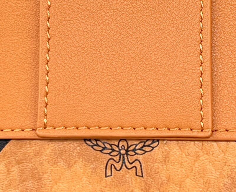 Balo MCM Stark Side Studs Visetos màu Cognac Mini