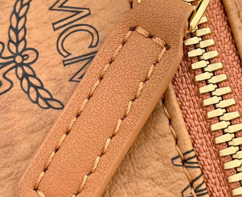 Balo MCM Stark Side Studs Visetos màu Cognac Mini