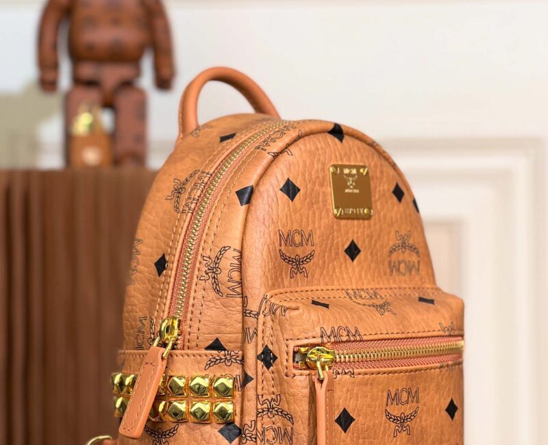 Balo MCM Stark Side Studs Visetos màu Cognac Mini