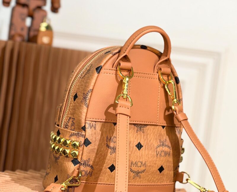 Balo MCM Stark Side Studs Visetos màu Cognac Mini