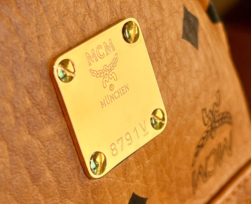 Balo MCM Stark Side Studs Visetos màu Cognac Mini