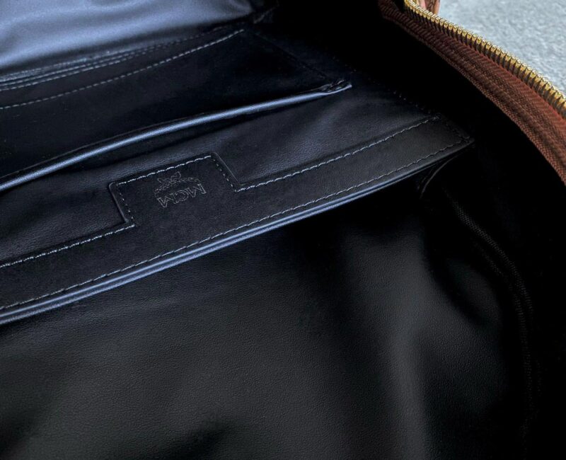 Balo MCM Stark Side Studs Visetos màu Cognac Small