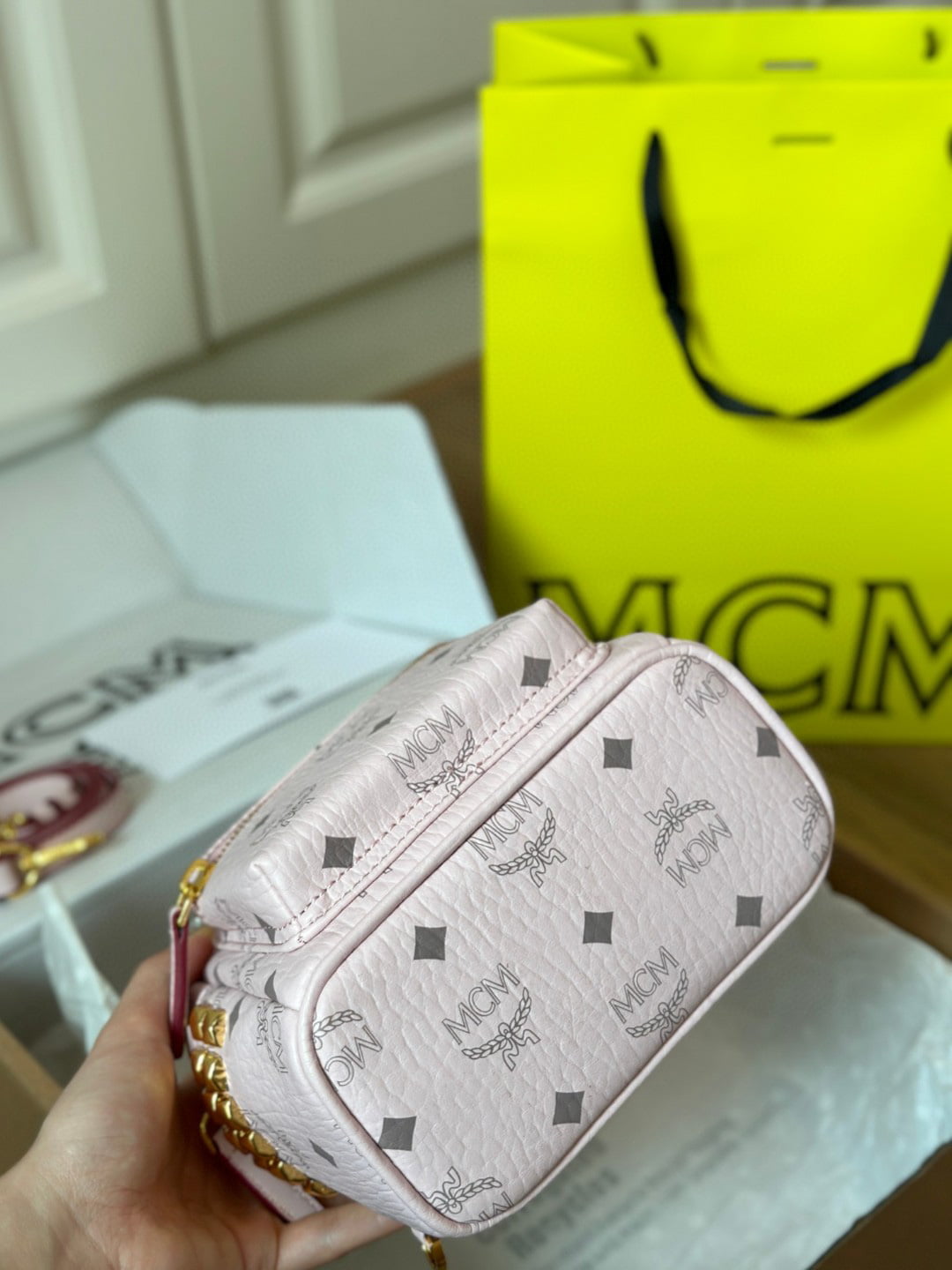 Balo MCM Stark Studs Backpack Visetos Pink Mini