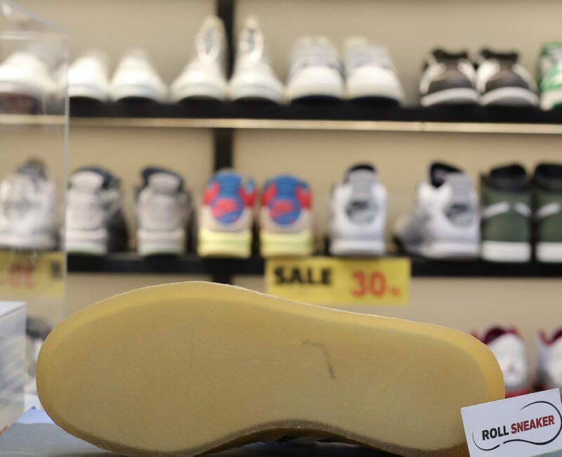 Giày Adidas Clarks 8th Street Samba by Ronnie Fieg Chalk White Green Like Auth