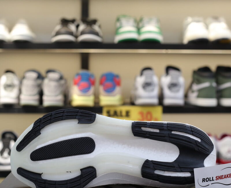 Giày Adidas UltraBoost Light 23 ‘Đen Viền Trắng’ Like Auth