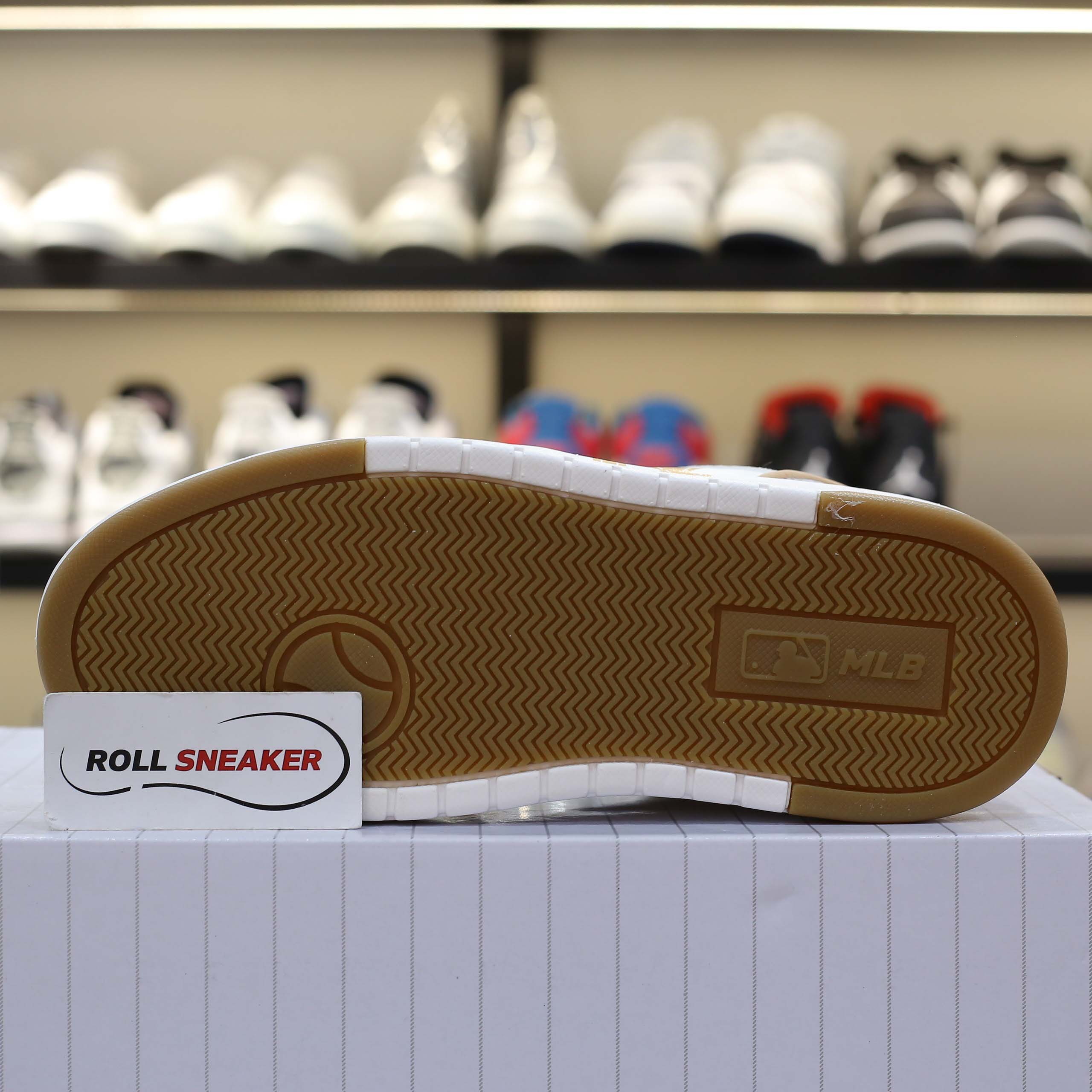 Giày MLB Korea Chunky Liner Basic Boston Red Sox Gold Like Auth