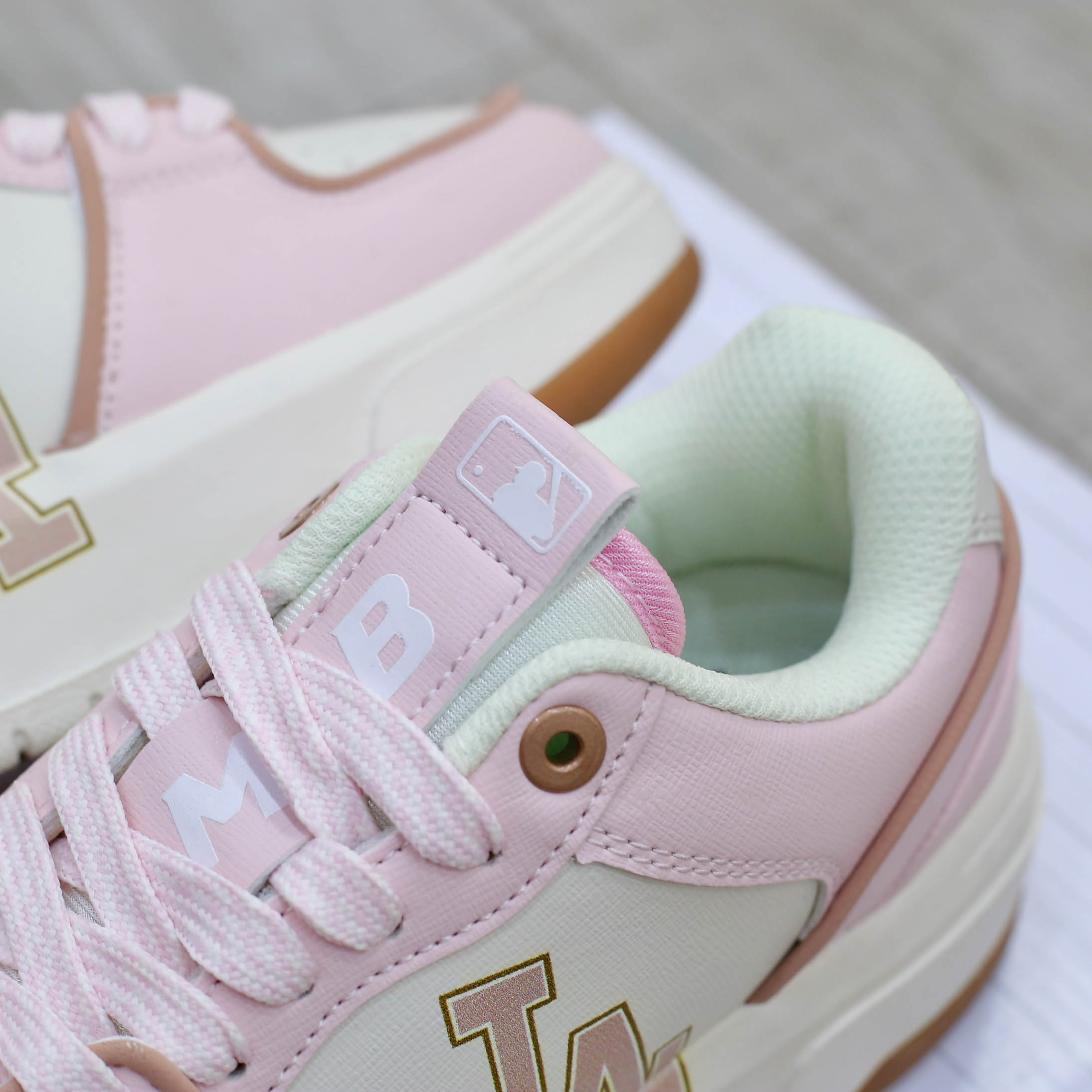 Giày MLB Liner Basic Los Angeles Dodgers 'Pink' Like Auth