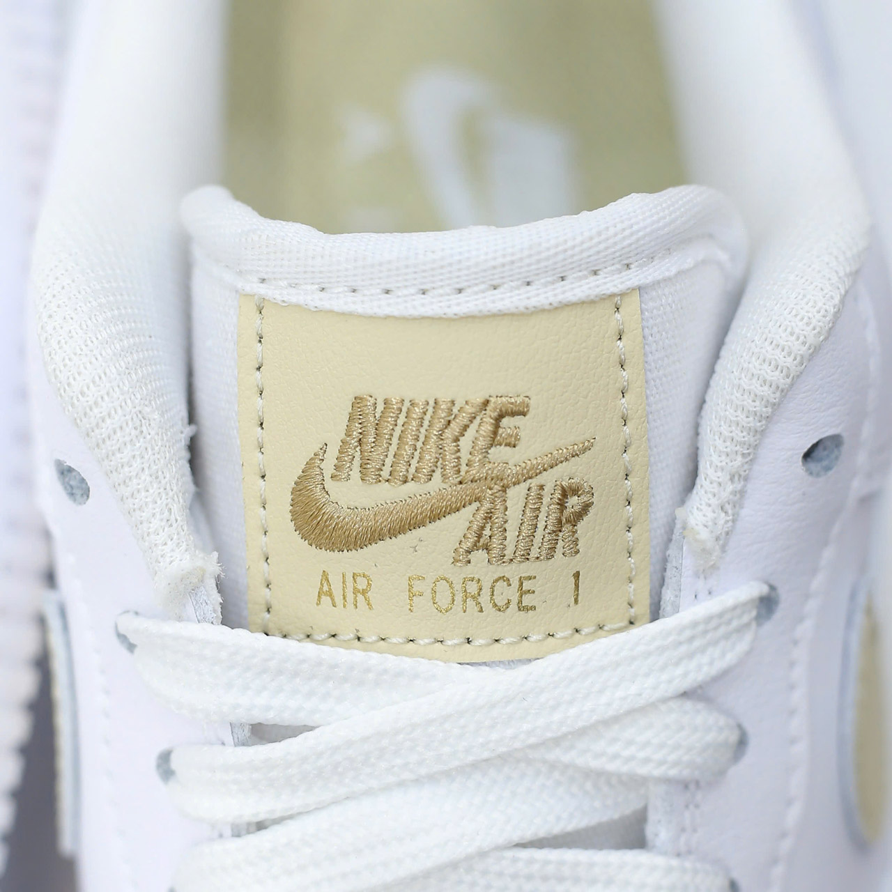 Giày Nike Air Force 1 ’07 Essential White Rattan Best Quality