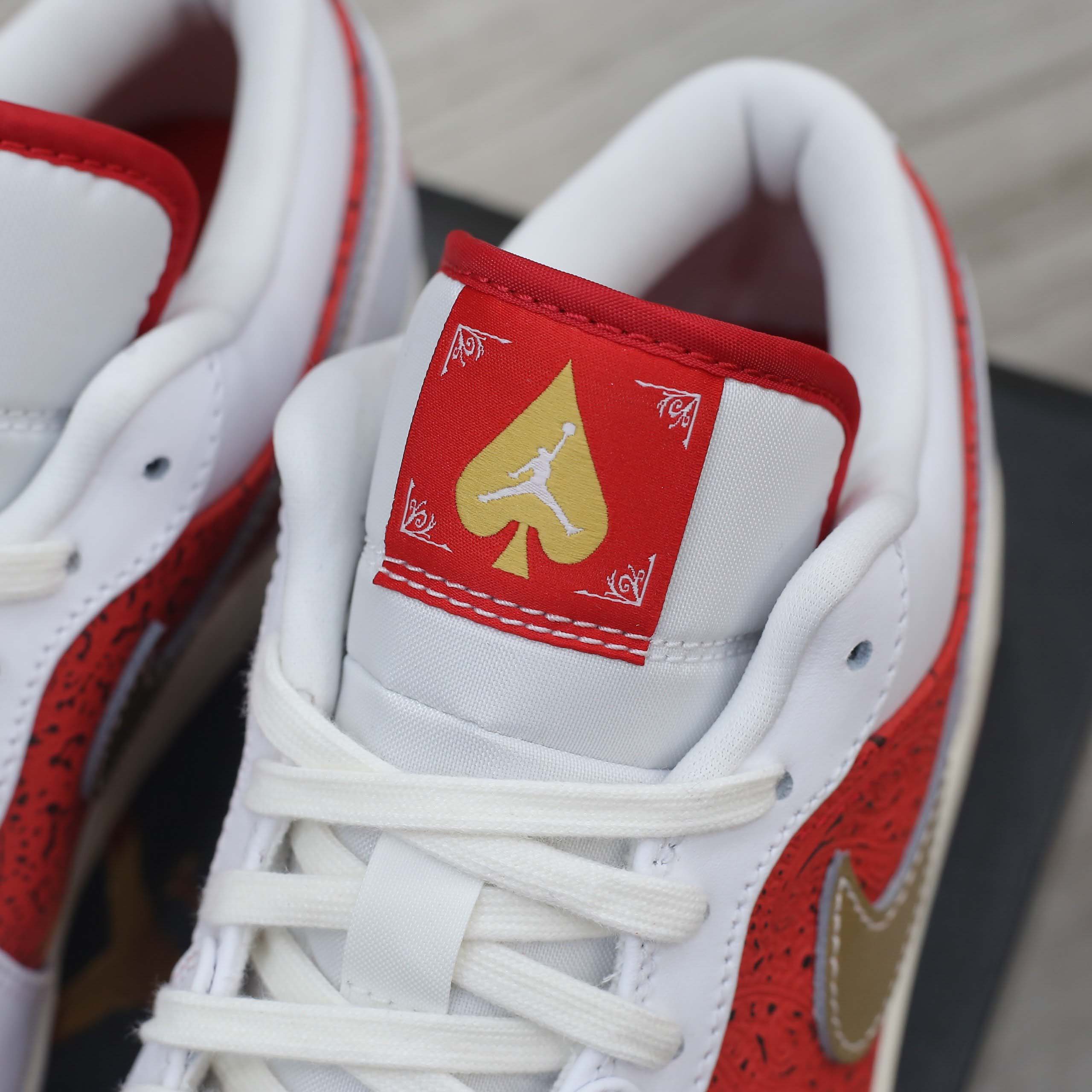 Giày Nike Air Jordan 1 Low Spades Best Quality