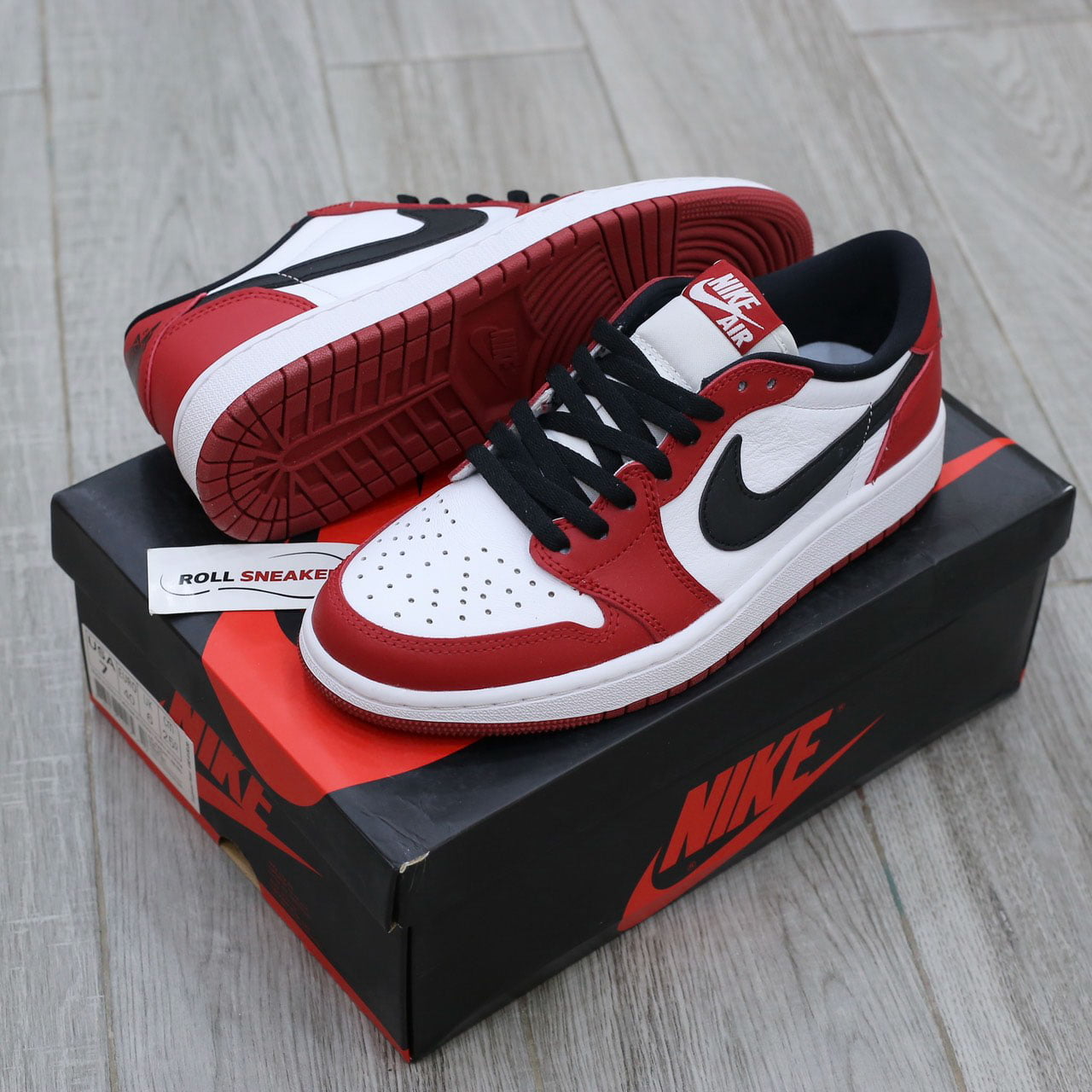 Giày Nike Air Jordan 1 Retro Low Chicago Best Quality