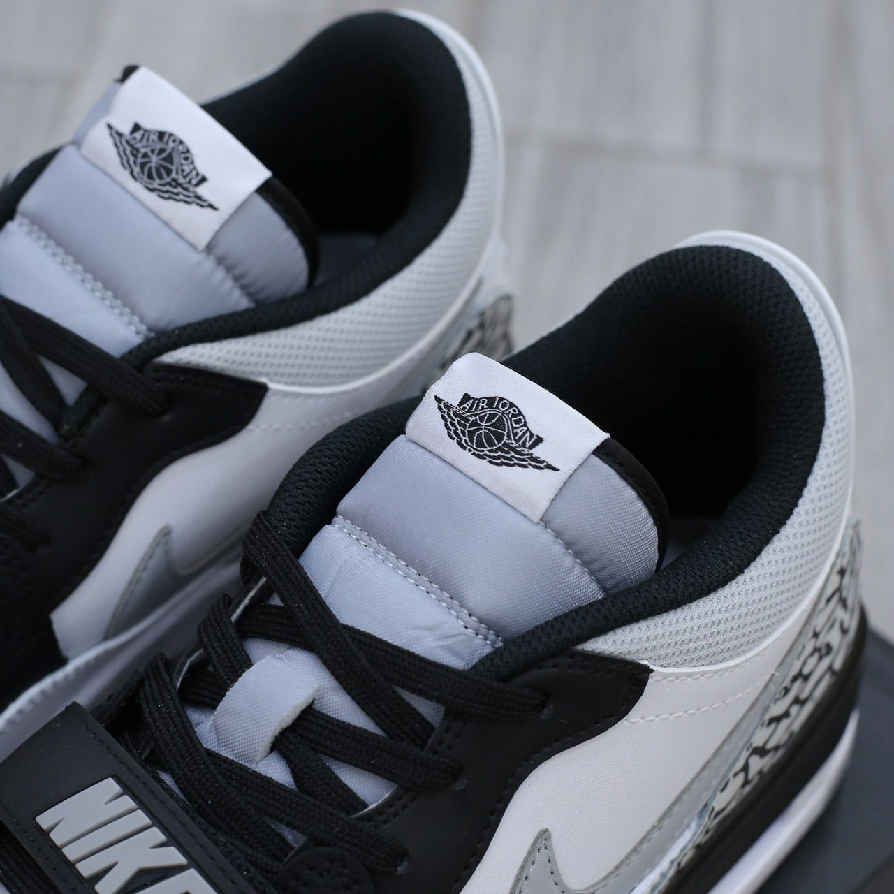 Giày Nike Jordan Legacy 312 Low GS ‘White Black Grey’ Like Auth