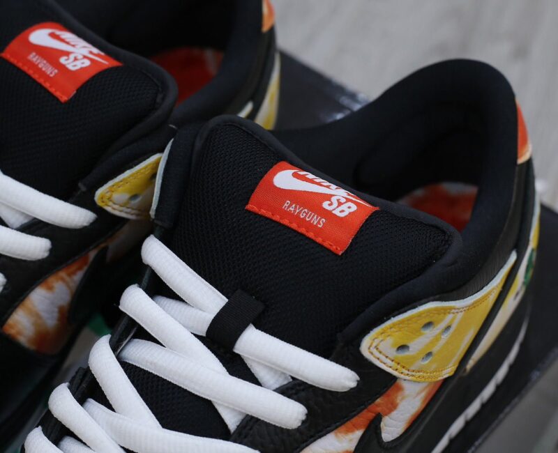 Giày Nike SB Dunk Low ‘Tie Dye Raygun Black’ Like Auth