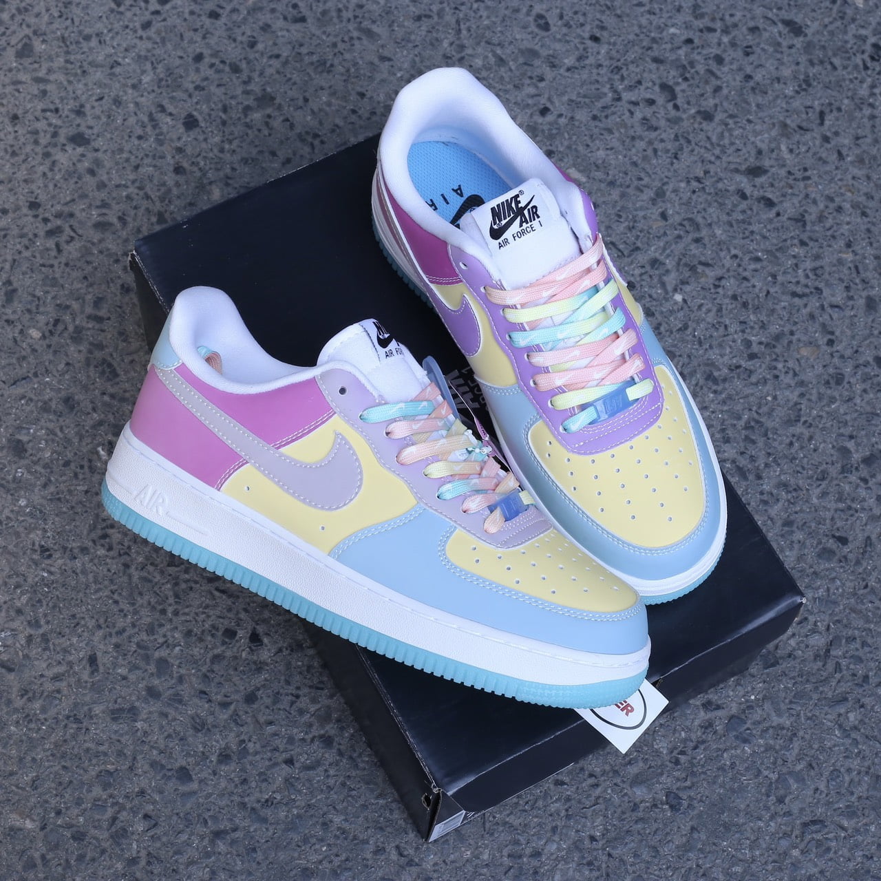 Nike Air Force 1 07 LX “UV Reactive” (đổi màu full) Like Auth