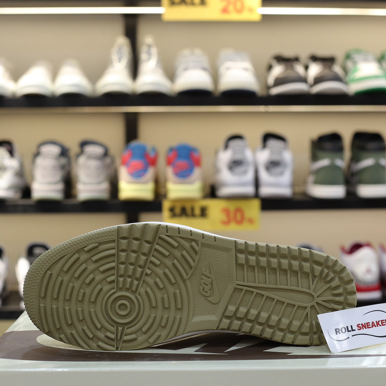 Giày Nike Air Jordan 1 Low Travis Scott 'Reverse Mocha' Like Auth