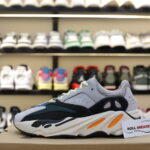 Giày Adidas Yeezy 700 OG Wave Runner Best Quality