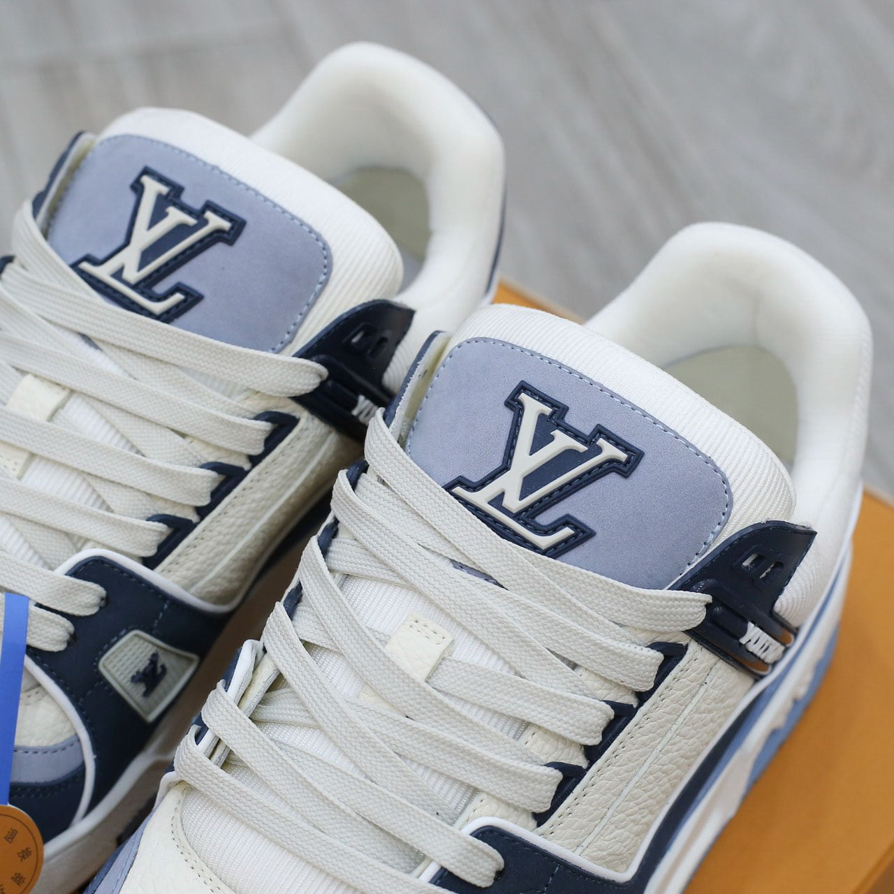 Giày Louis Vuitton LV Trainer Blue Trơn 2023 Best Quality