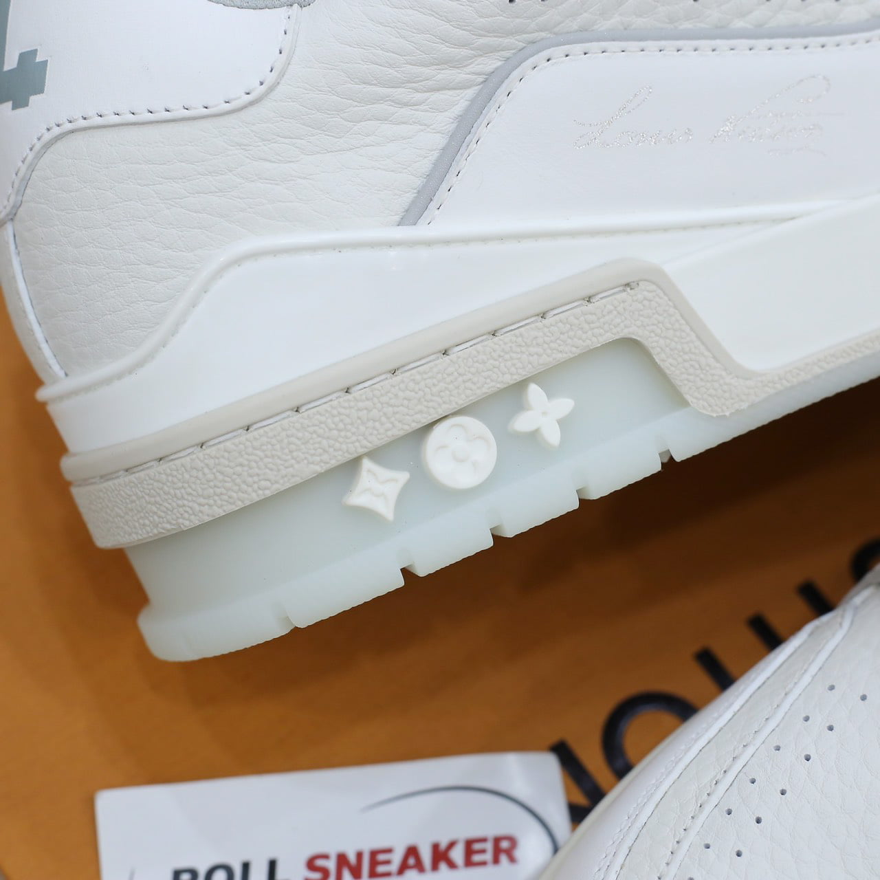 Giày Louis Vuitton Lv Trainer #54 Signature White Best Quality