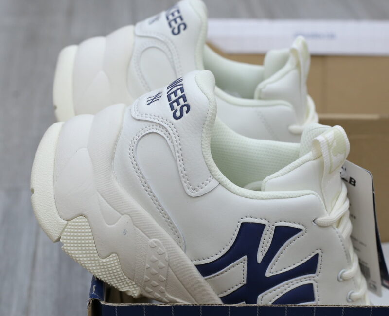 Giày MLB Korea BigBall Chunky Window New York Yankees Navy Like Auth