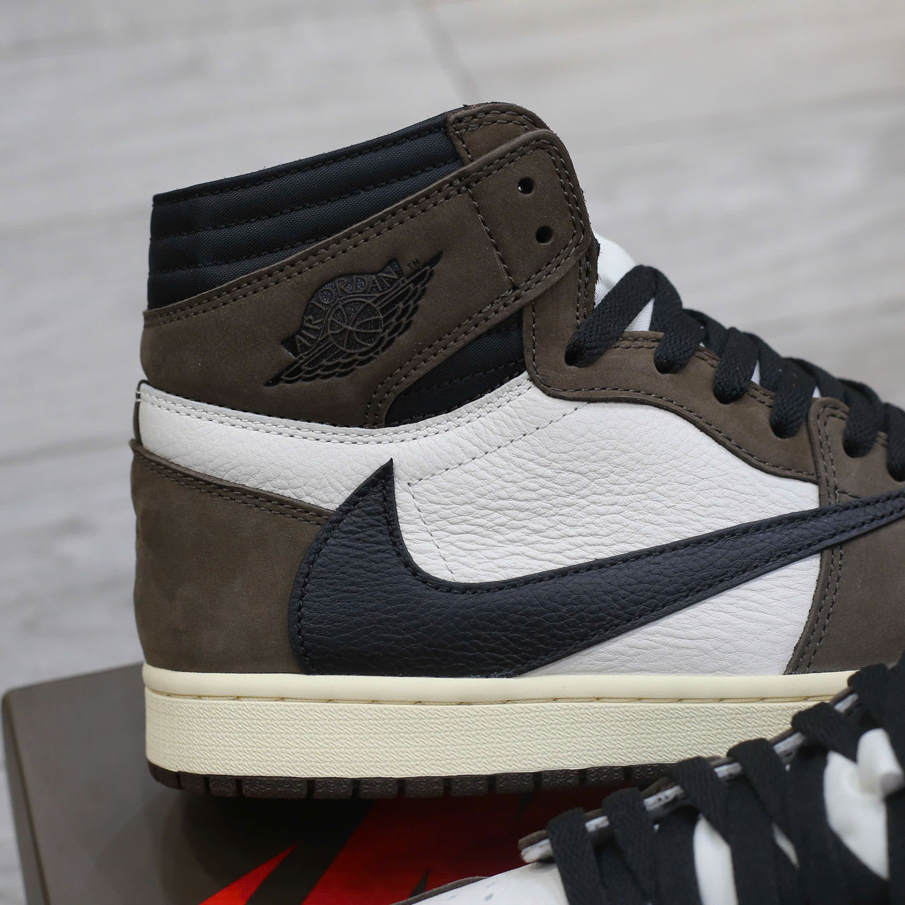 Giày Nike Air Jordan 1 High Travis Scott Best Quality