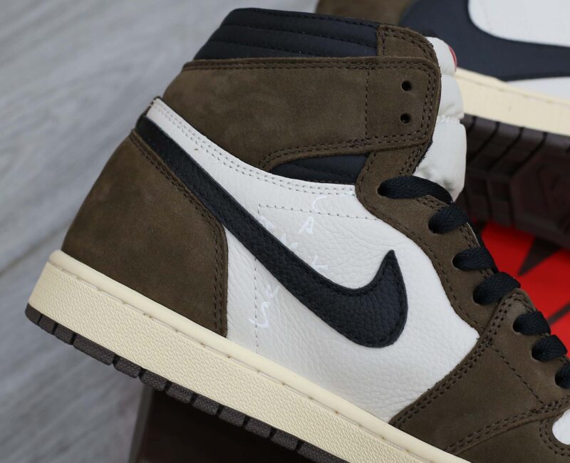Giày Nike Air Jordan 1 High Travis Scott Like Auth