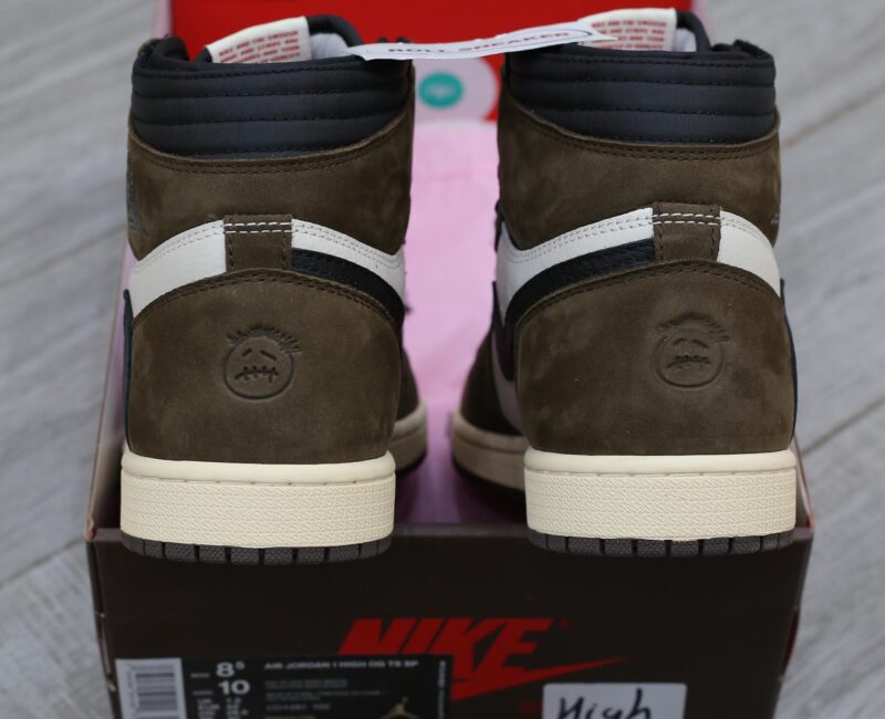 Giày Nike Air Jordan 1 High Travis Scott Like Auth
