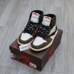 Giày Nike Air Jordan 1 High Travis Scott Like Auth