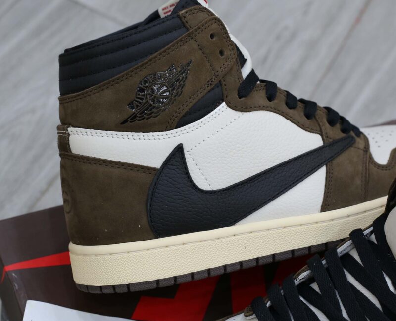Giày Nike Air Jordan 1 High Travis Scott Like Auth