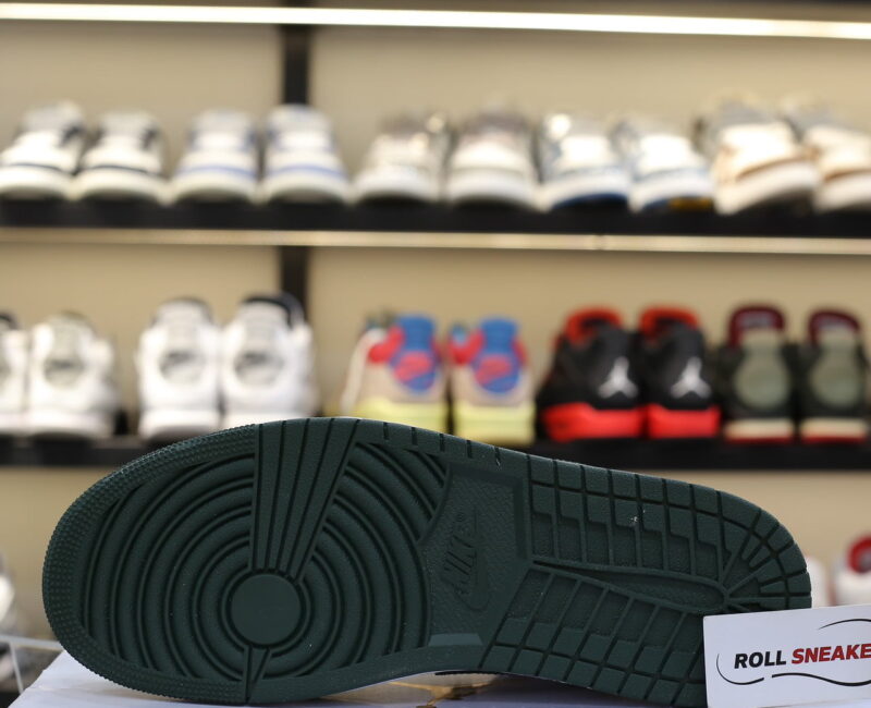 Giày Nike Air Jordan 1 Low ‘Galactic Jade’ (W) Best Quality