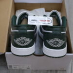 Giày Nike Air Jordan 1 Low ‘Galactic Jade’ (W) Best Quality