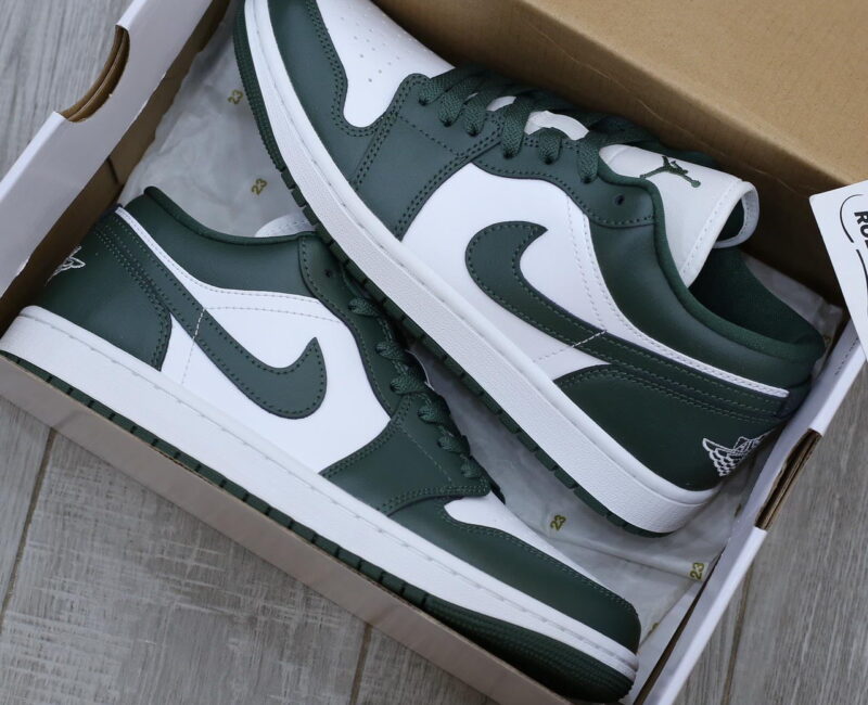 Giày Nike Air Jordan 1 Low ‘Galactic Jade’ (W) Best Quality
