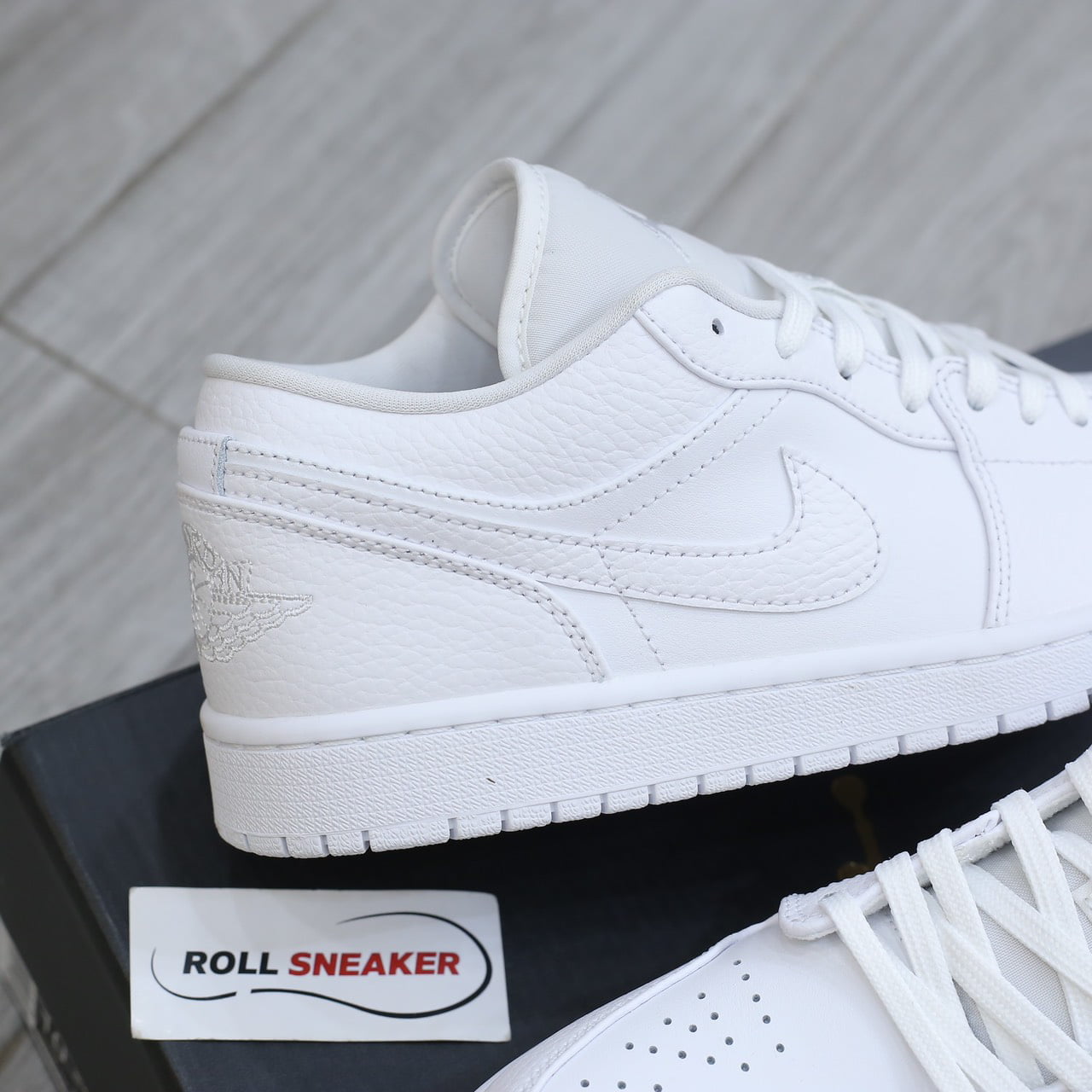 Giày Nike Air Jordan 1 Low Triple White Best Quality