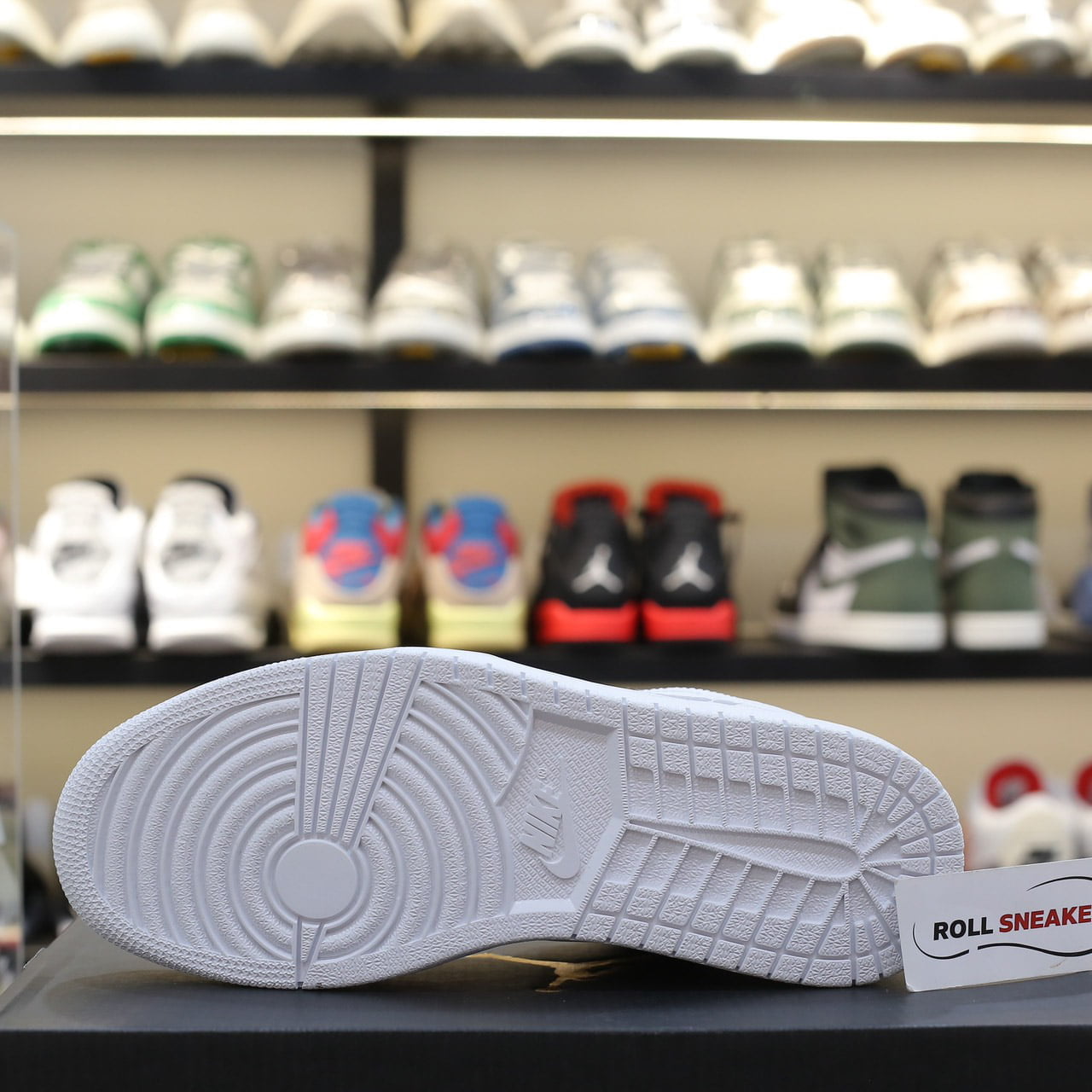 Giày Nike Air Jordan 1 Low Triple White Best Quality