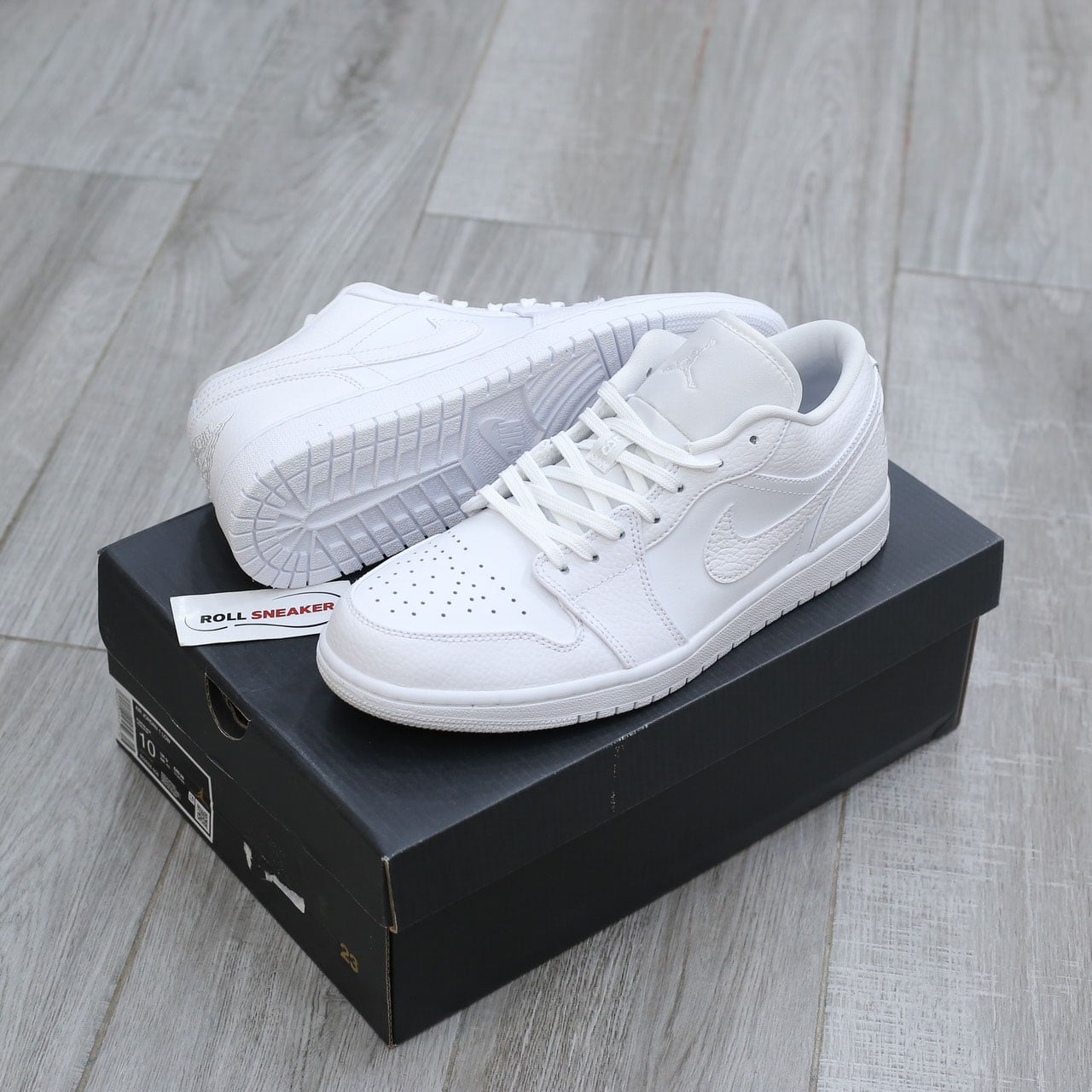 Giày Nike Air Jordan 1 Low Triple White Best Quality