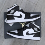 Giày Nike Air Jordan 1 Mid 'Panda' Like Auth