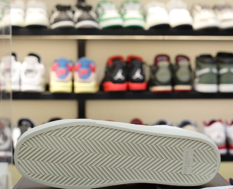 Giày Saint Laurent Court Classic trắng Best Quality