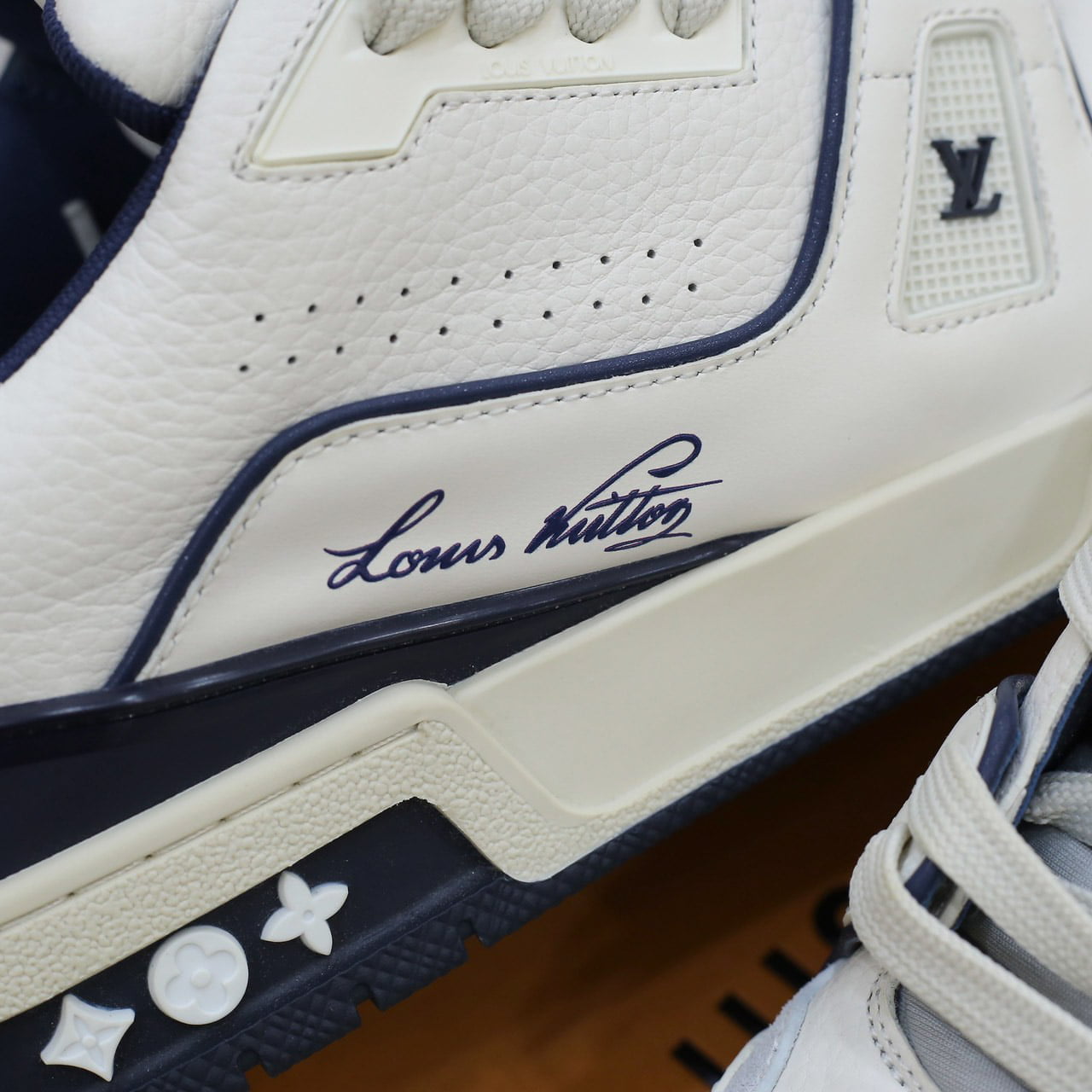 Giày Louis Vuitton Lv Trainer #54 Signature Marine Blue Best Quality