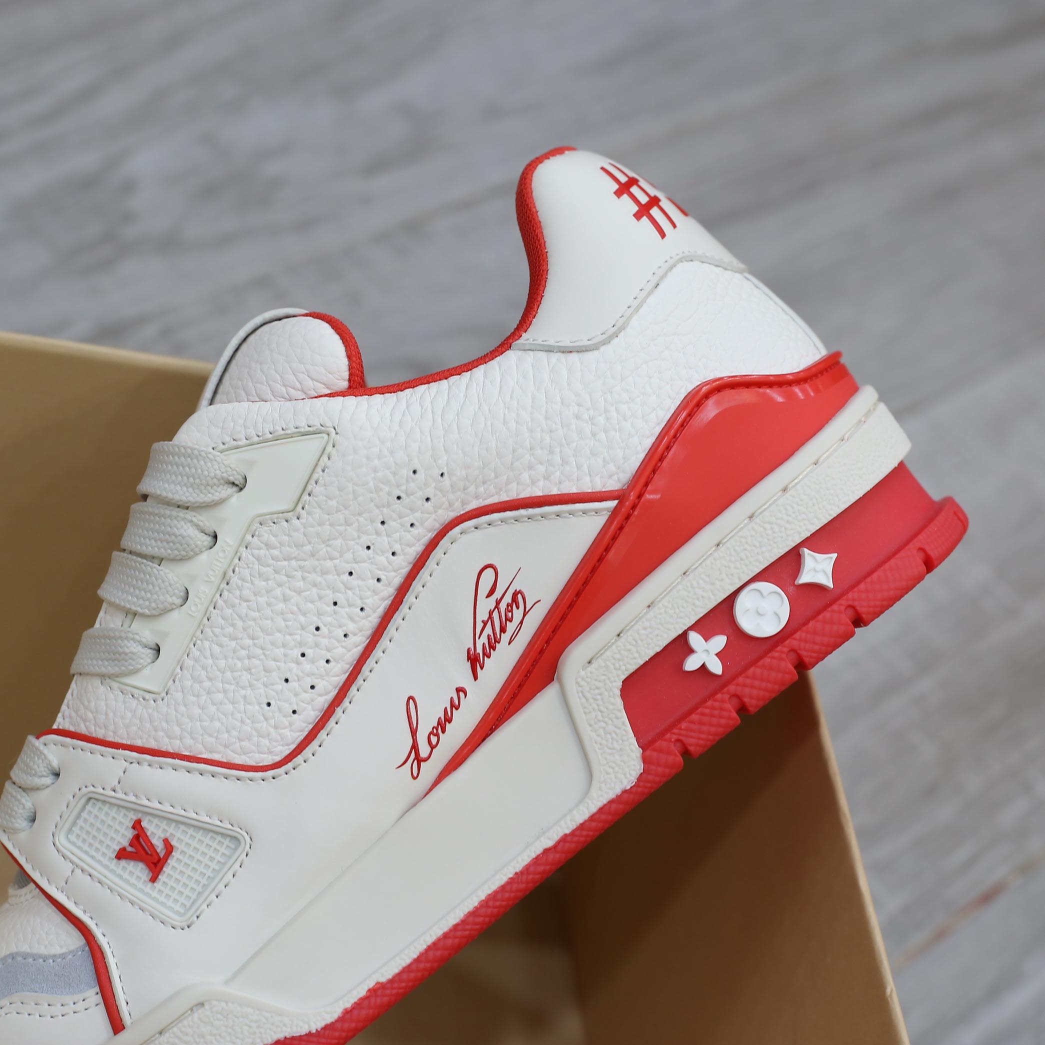 Giày Louis Vuitton Lv Trainer #54 Signature Marine Red Best Quality