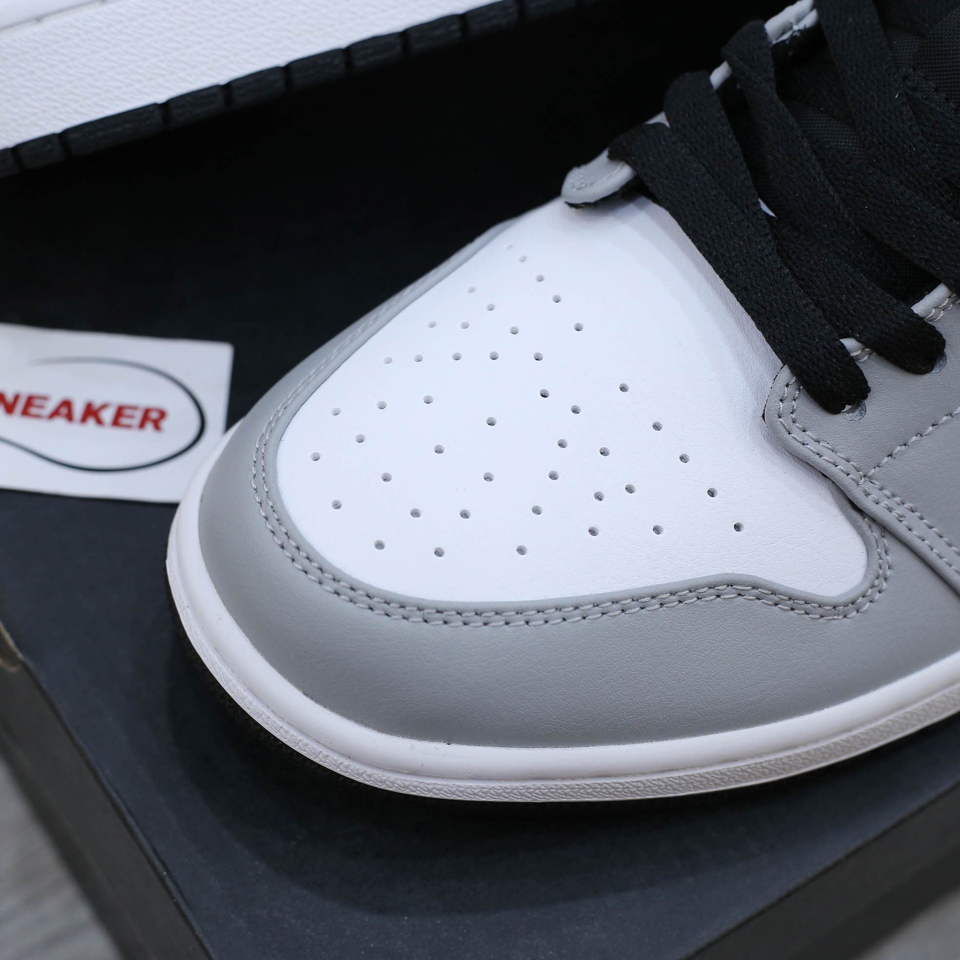 Giày Nike Air Jordan 1 Low Light Smoke Grey Best Quality