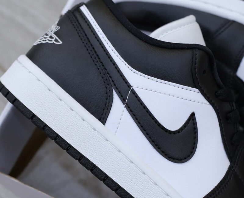 Giày Nike Air Jordan 1 Low ‘Panda’ 2023 (W)