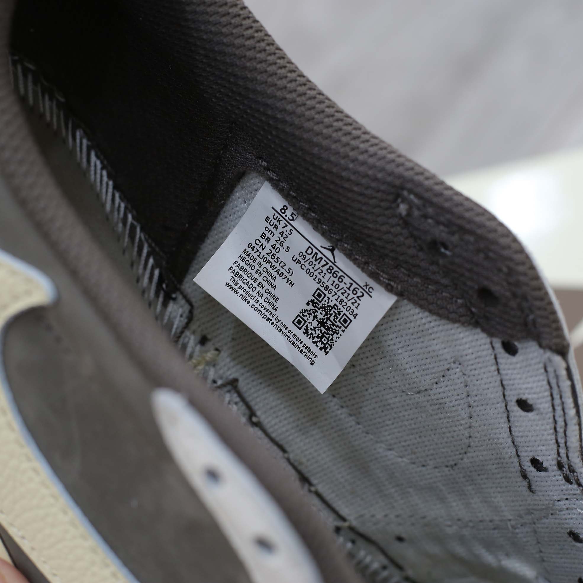 Giày Nike Air Jordan 1 Low Travis Scott ‘Reverse Mocha’ Best Quality 