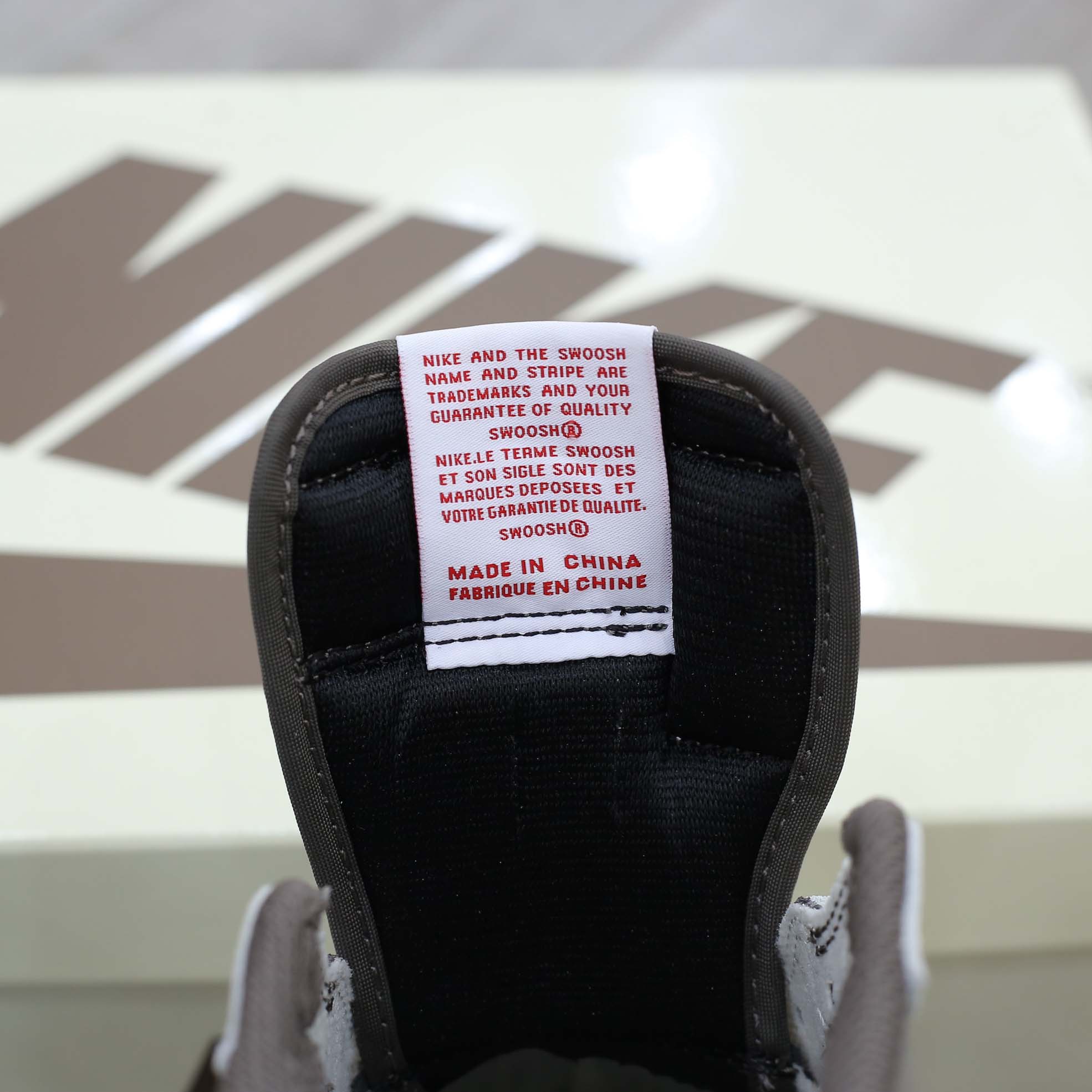 Giày Nike Air Jordan 1 Low Travis Scott ‘Reverse Mocha’ Best Quality 