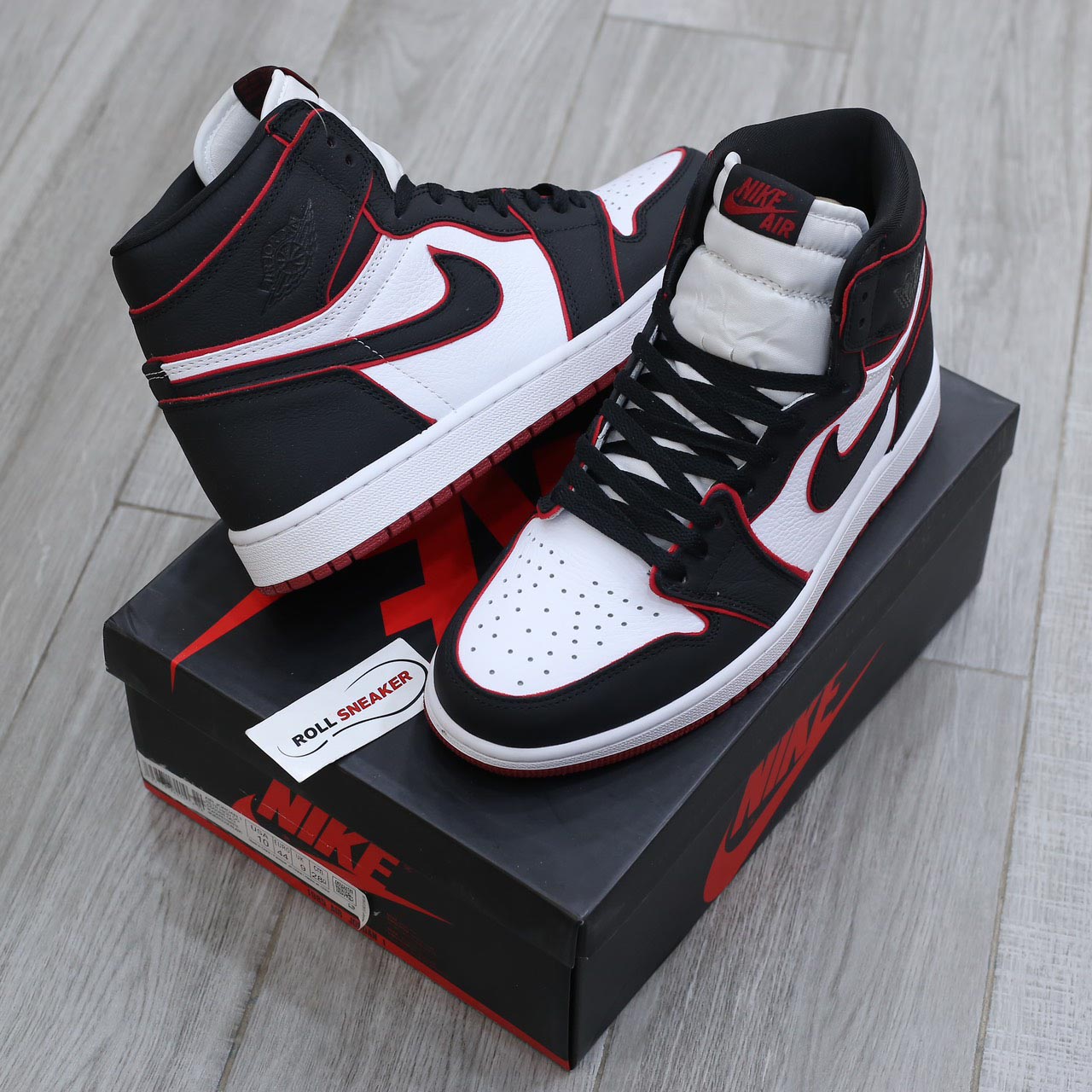 Nike Air Jordan 1 Retro High Bloodline Best Quality