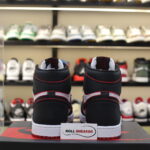 Nike Air Jordan 1 Retro High Bloodline Best Quality