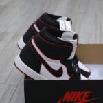 Nike Air Jordan 1 Retro High Bloodline Best Quality